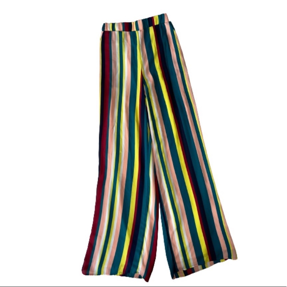 Forever 21 striped multicolor wide leg pants with pockets.